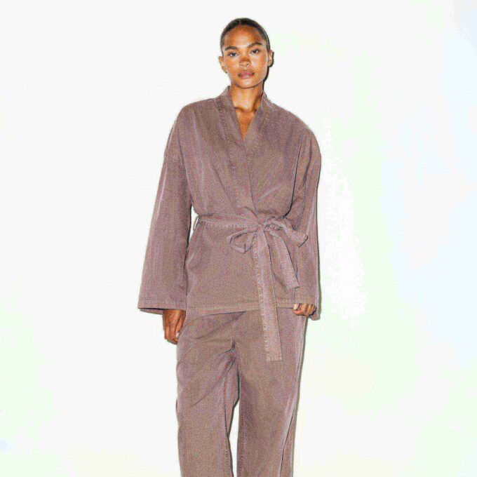 WOVEN LOUNGE OVERSIZED WRAP TOP WOVEN LOUNGE OVERSIZED WRAP TOP